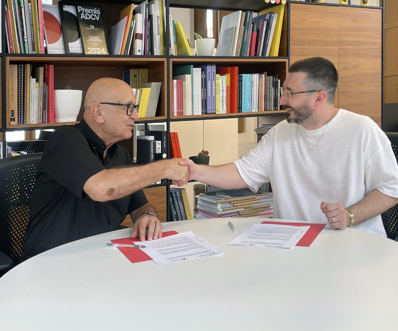 L&#8217;ADCV i la Fundació del Disseny signen un conveni de col·laboració